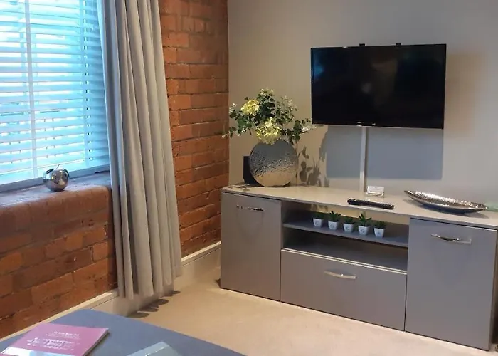 51 Cocoa Suites,rowntrees Wharf アパート