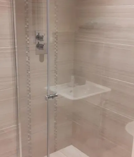 51 Cocoa Suites,rowntrees Wharf *